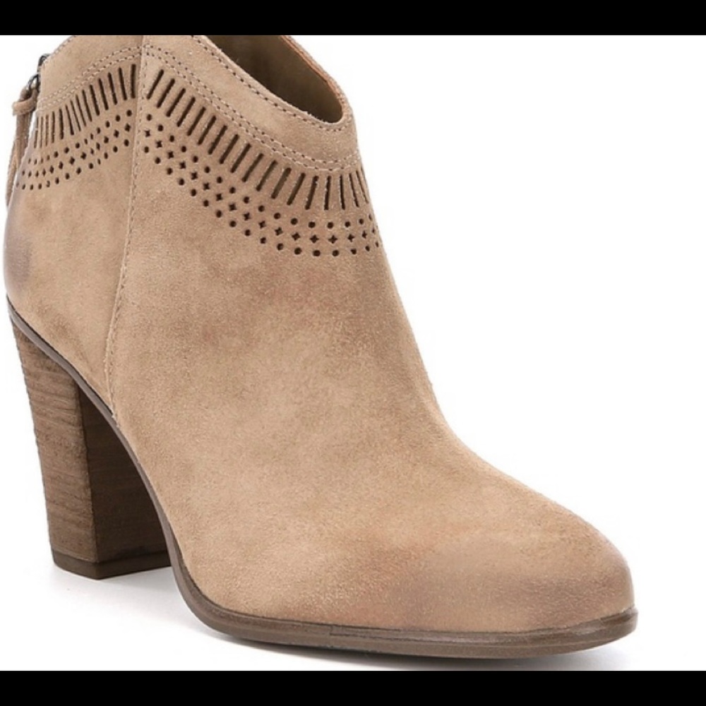 vince camuto tan suede booties